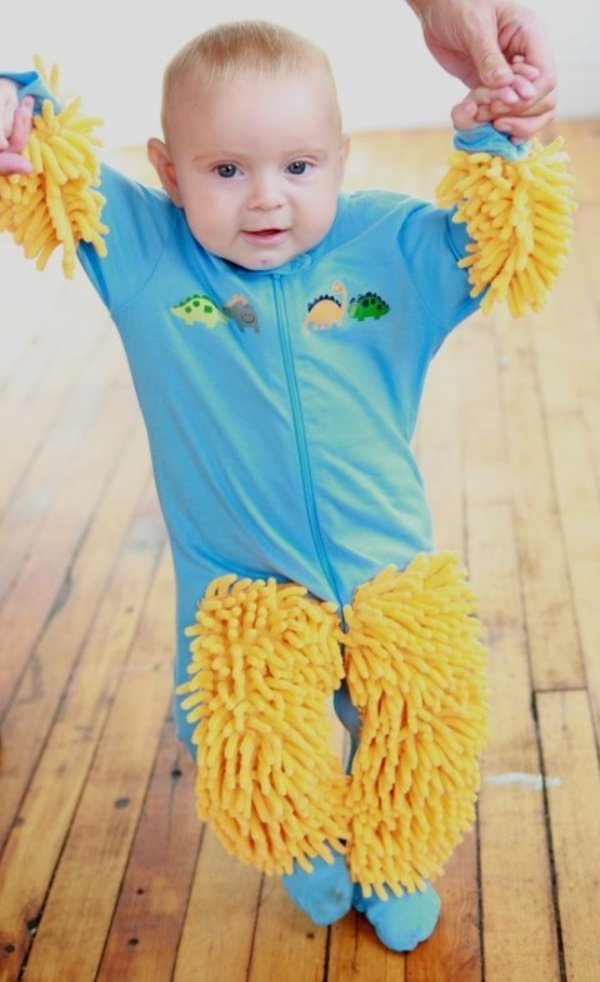 Baby Mop Onesie Lets Your Baby Help Sweep Your Floors While Crawling