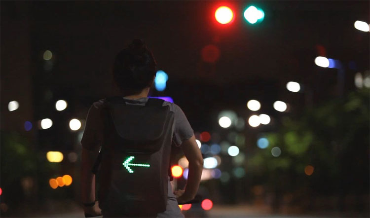 SEIL Bag - Backpack Bike With Turn Signals and Messages