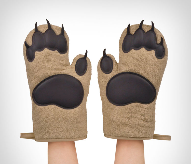Bear Paw Oven Mitts