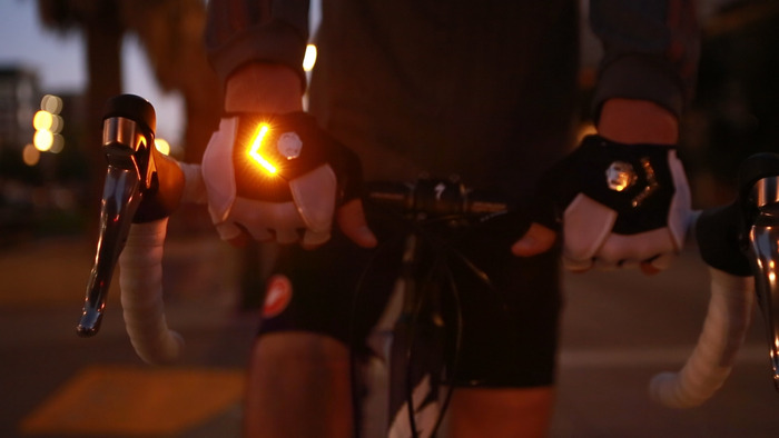Zackees LED Turn Signal Gloves - Bicycle Gloves With Turn Signals