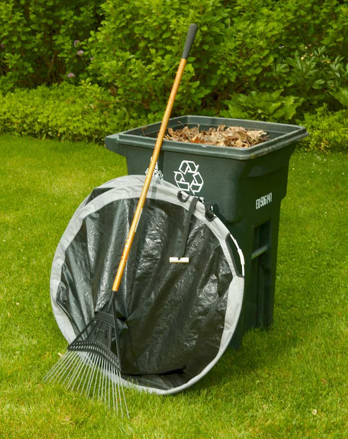Easy Leaf Bag Loader 3