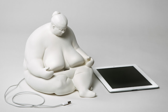Fat Naked Lady iPad Dock 3