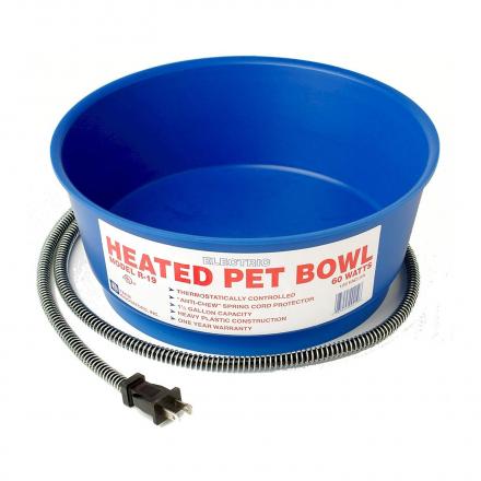 This Heated Dog Bowl Keeps Your Pooch’s Outdoor Water Bowl From Freezing In The Winter