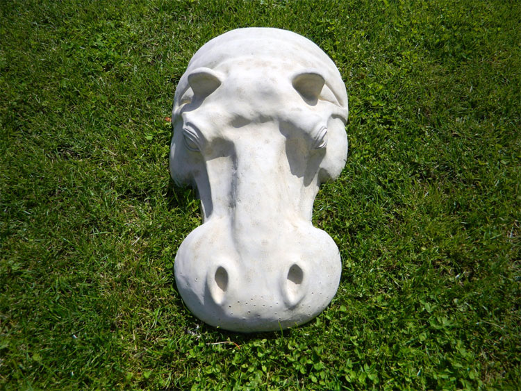 Hippo Lawn Sculpture