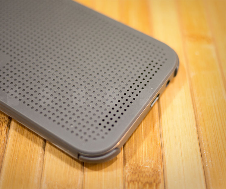 HTC Dot View Interactive Phone Case