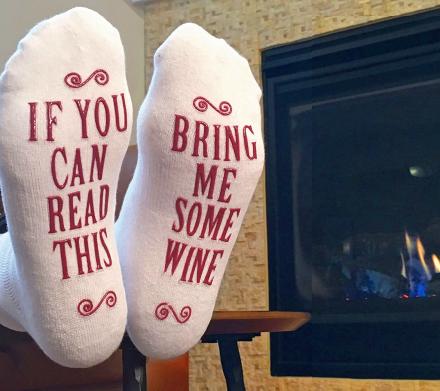 If You Can Read This, Bring Me Some Wine – Christmas Socks