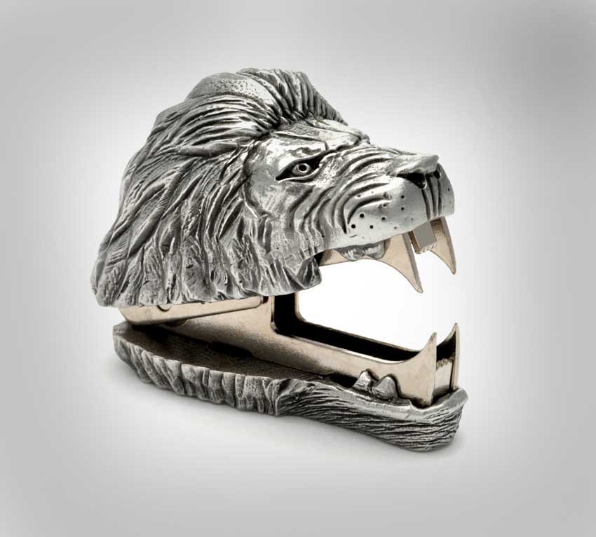 Lion Staple Remover
