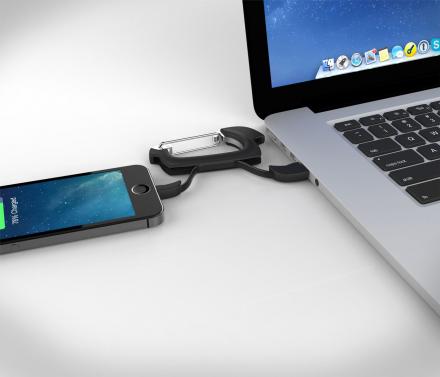 Nomadclip Is a Carabiner That Charges Your Phone