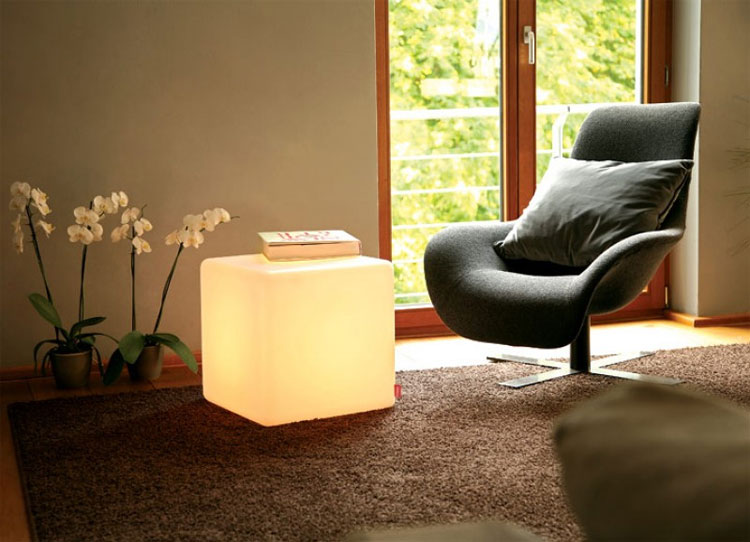 Outdoor LED Lighted Cube Chair