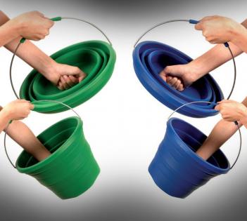 Pack-Away Collapsible Bucket