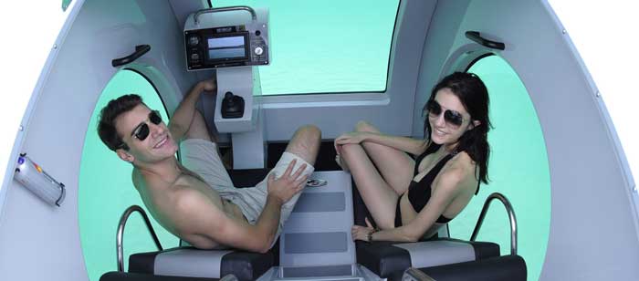 Ego Submarine: A Personal Boat/Submarine Hybrid Watercraft