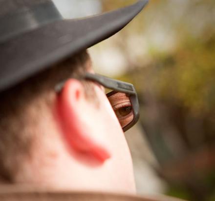 Rear View Sunglasses Let You See Behind You