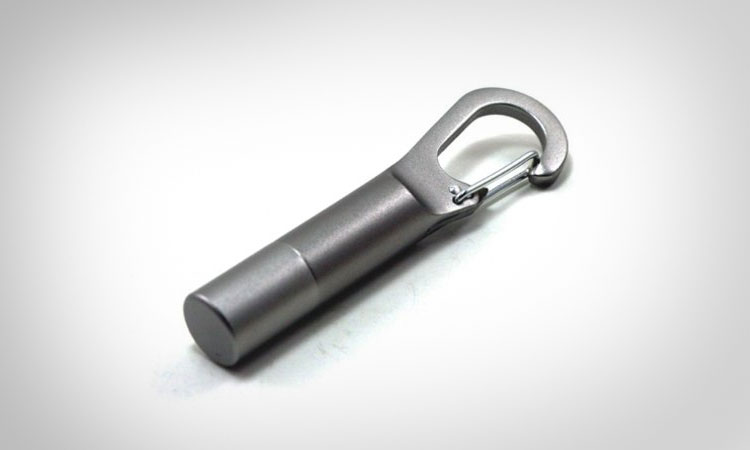Screwpop Travel Stash Keychain and Flashlight