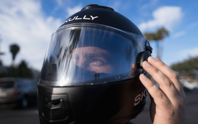 Skully Smart Helmet With HUD