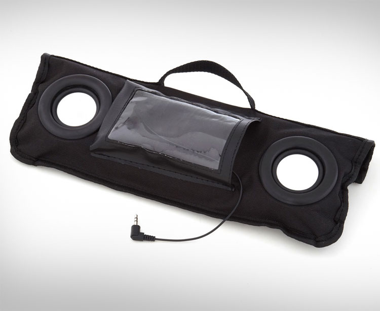 Picnic Blanket With Speaker