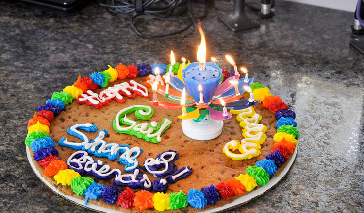 Spinning and Singing Birthday Candle