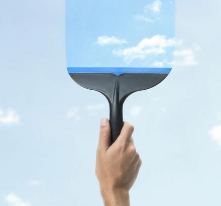 Splash: A Whale Tail Squeegee