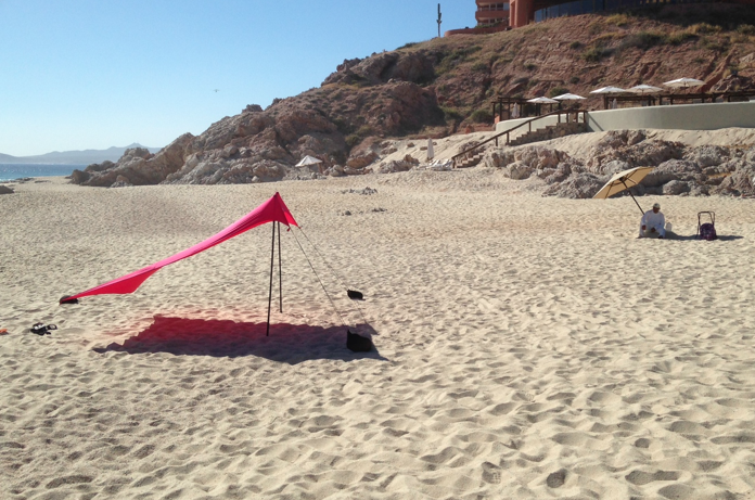 Stake-less beach sunshade