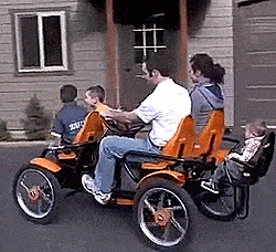 There’s a 4-Person Bicycle That Fits The Whole Family
