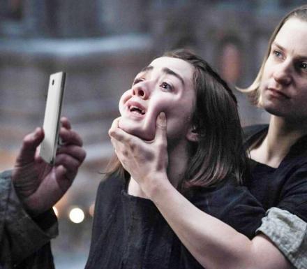 This Company Sends Movie/TV Spoiler Text Messages To Your Friends/Enemies
