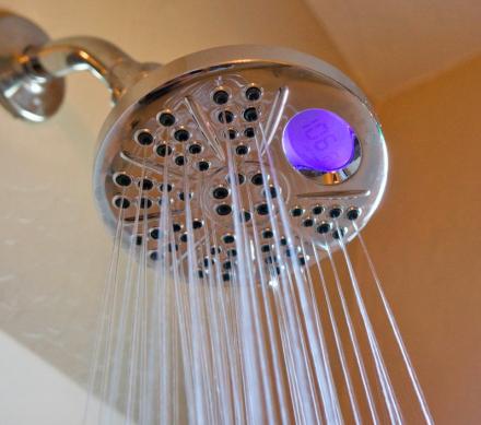 This Shower Head Displays The Water Temperature That’s Coming Out