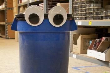 Giant Googly Eyes