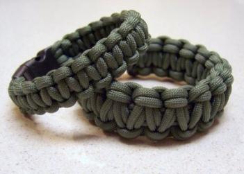 Military Survival Paracord Bracelet
