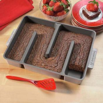 All Edges Brownie Pan
