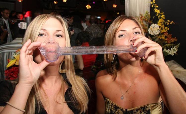 Wingman Shot Glass: Mini Shotski Tube, Lets You Take a Shot With a Friend
