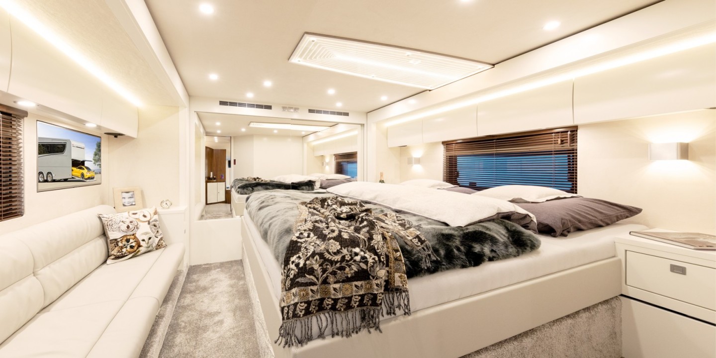 1.8 Million Ultra-Luxury RV With Garage In Back - 2021 Vario Mobil Perfect 1200 Platinum Motorhome