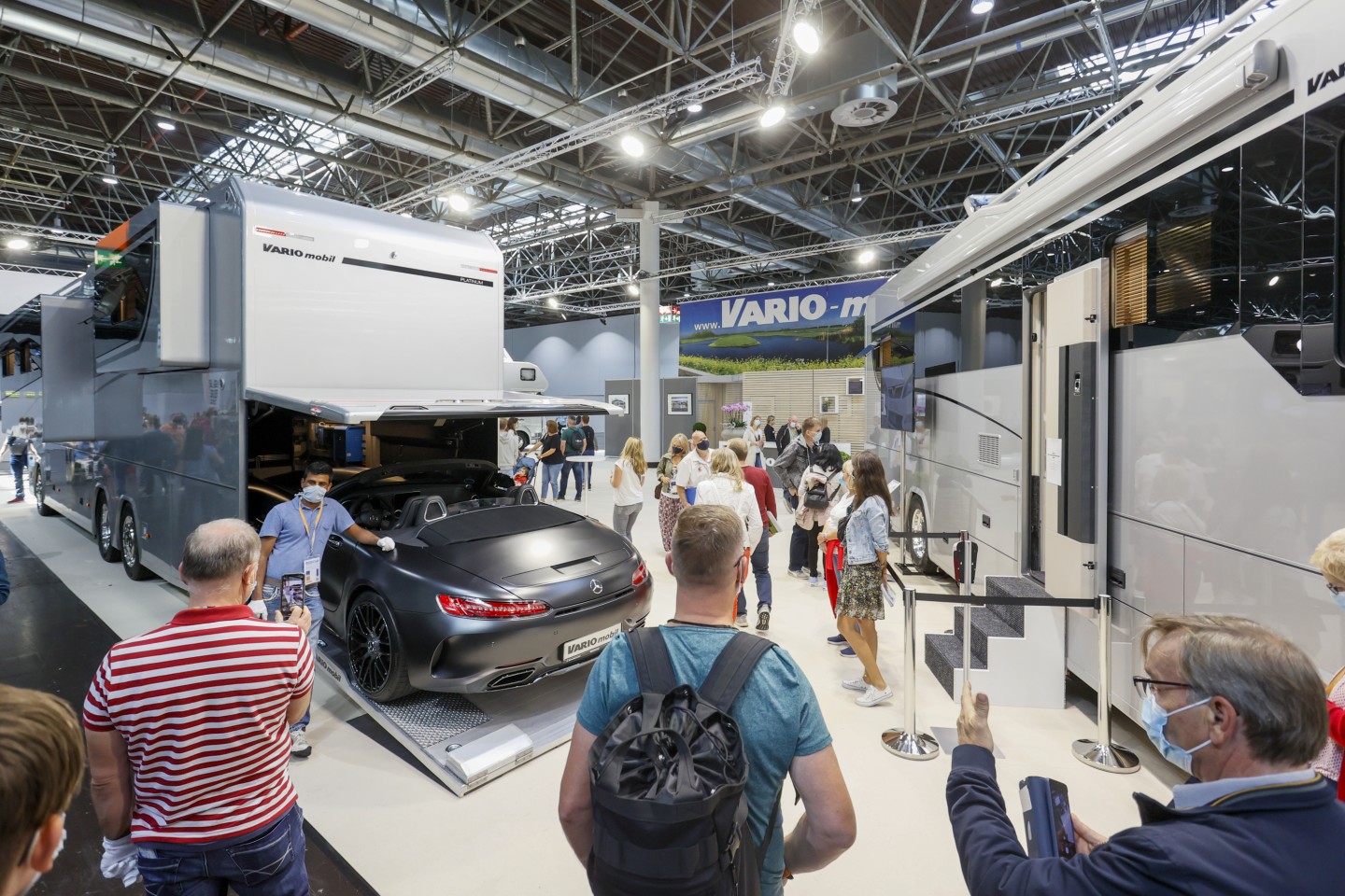 1.8 Million Ultra-Luxury RV With Garage In Back - 2021 Vario Mobil Perfect 1200 Platinum Motorhome