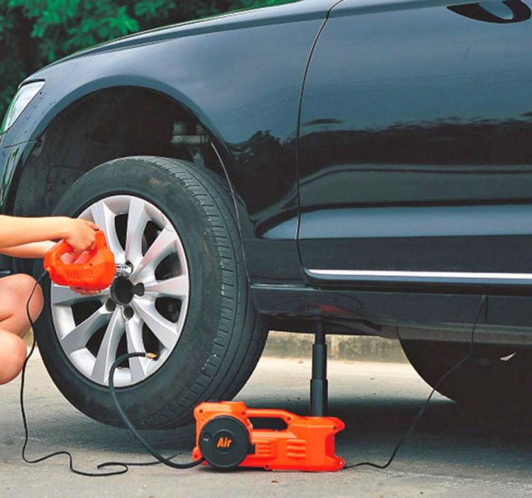 3-in-1 electric car jack, impact wrench, tire inflator, flashlight - Multipurpose emergency car jack gadget