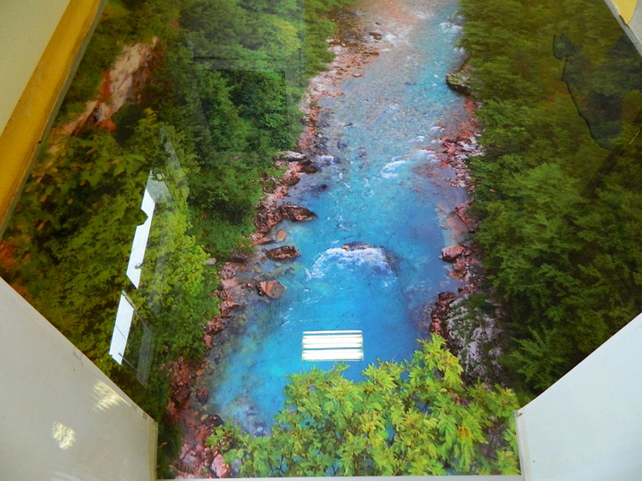 3D Epoxy Floors That Will Turn Your Room Into a Beach - illusion 3d flooring