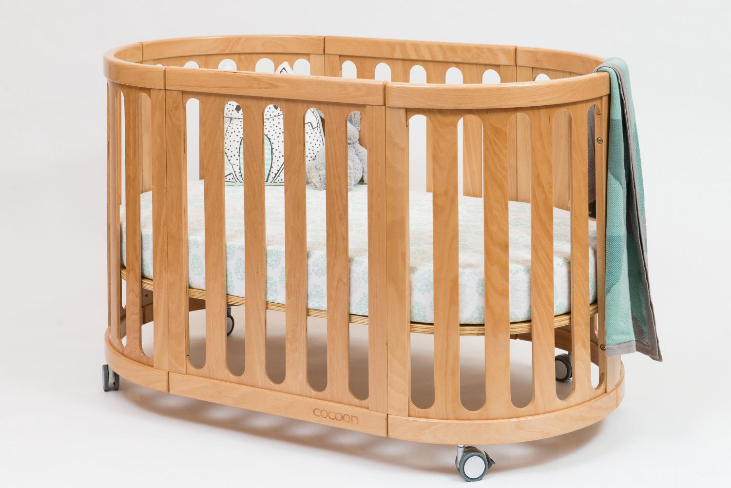 4-in-1 Convertible Crib - Crib converts to bassinet and toddler bed