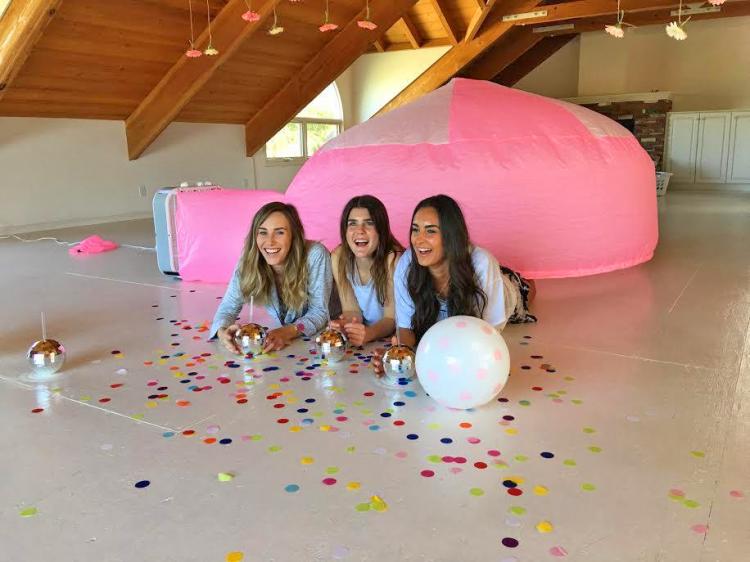 Inflatable Air Forts - Box Fan Air Fort - Uses fan to inflate in just seconds - Blow-up Kids play fort