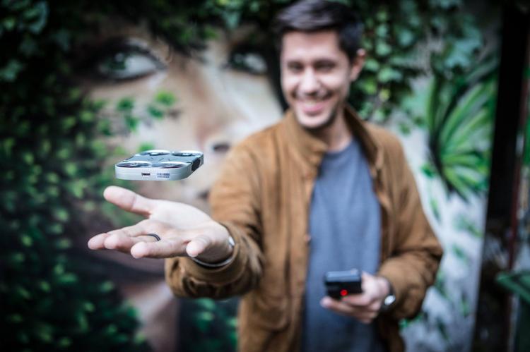 Air PIX Pocket Sized Drone Lets You Get The Perfect Selfie - Tiny selfie camera quadcopter