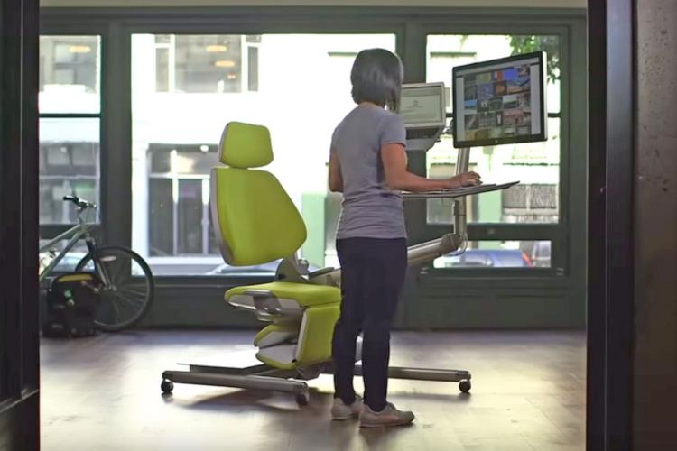 Altwork Robotic Moving Desk