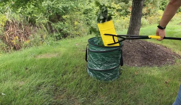Amazing Rake - 3-in-1 multi-purpose yard tool - Leaves pinching rake shovel combo