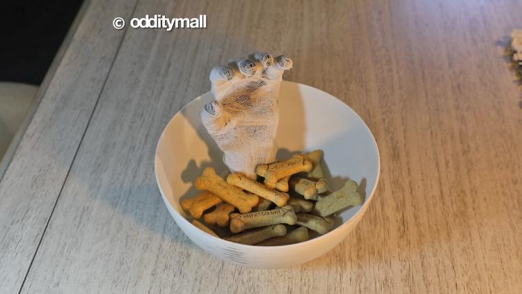 Moving Monster Hand Candy Bowls - Animated witch hand Halloween candy bowls - Mummy hand candy bowl