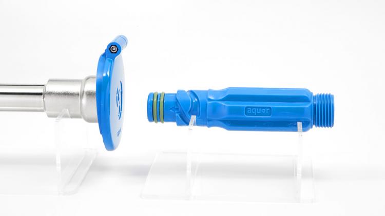 Aquor Home Hydrant - Fire hydrant connection for your outdoor water faucet - Modern garden spigot replacement