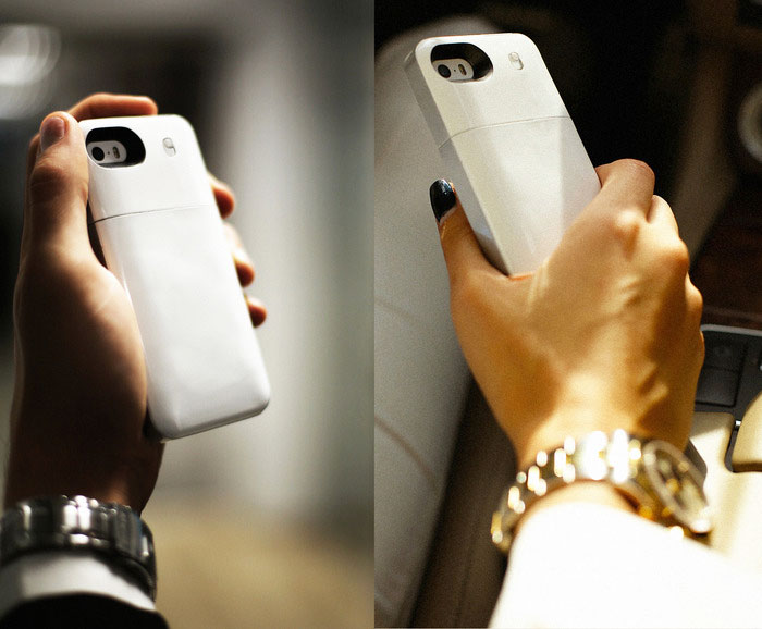AromaCase Perfume Spraying iPhone Case