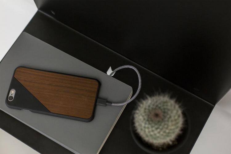 Artifox Minimal Wall Shelf - Magnetic Wall shelf lets you create your own unique arrangements