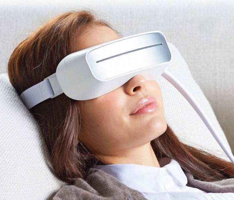 Aurai Eye Massager - Eyeball massage gadget