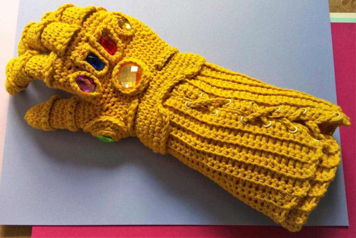 Avengers Thanos Infinity Gauntlet Knit Glove - DIY knitting Infinity Gauntlet Cosplay Knit Glove