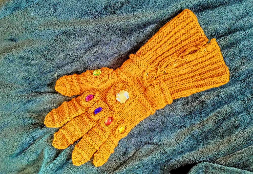 Avengers Thanos Infinity Gauntlet Knit Glove - DIY knitting Infinity Gauntlet Cosplay Knit Glove
