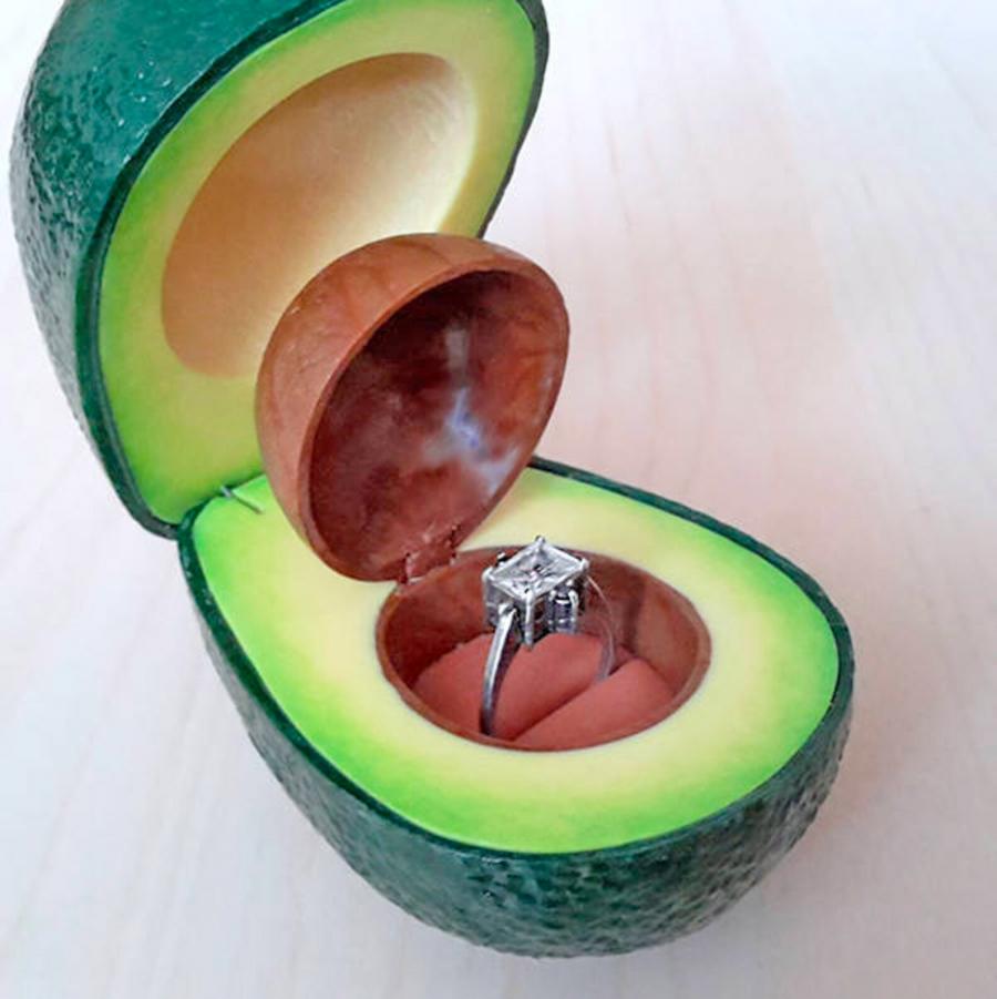 Avocado Ring Holder Box