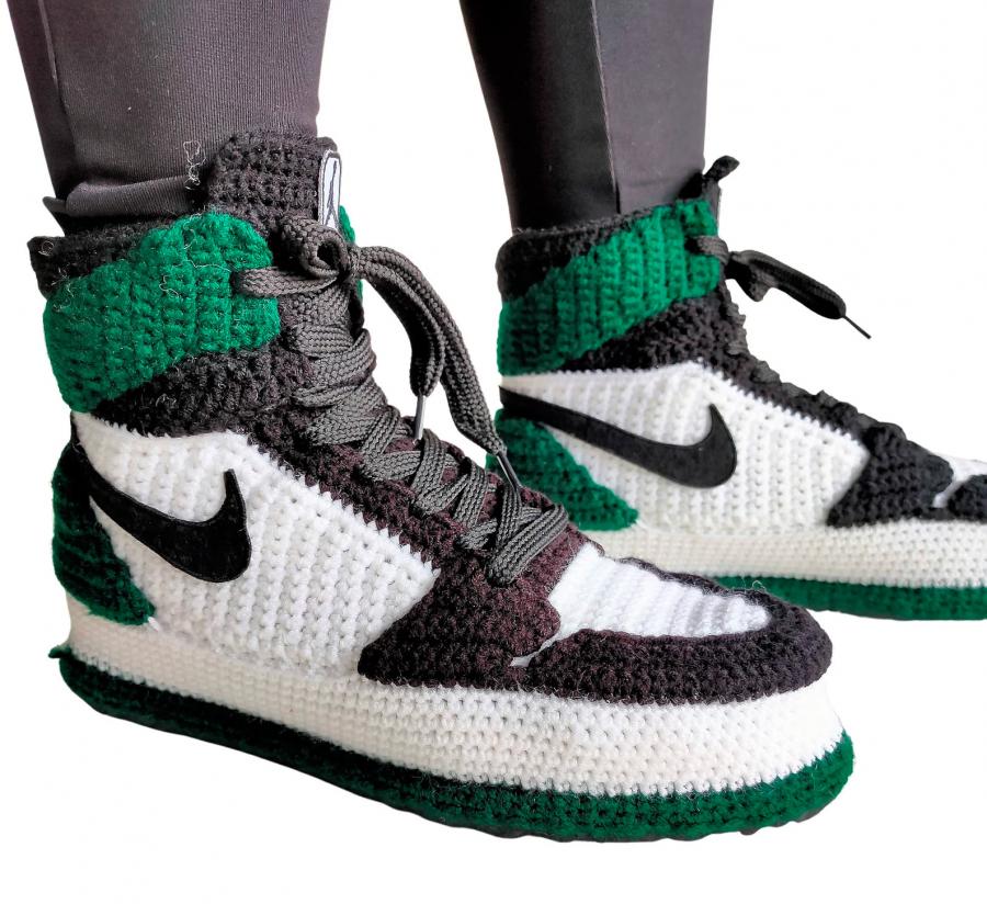 Air Jordan's in knitted slipper from