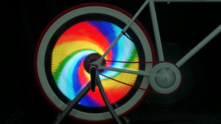Balight Makes LED Moving Images on Bike Wheels