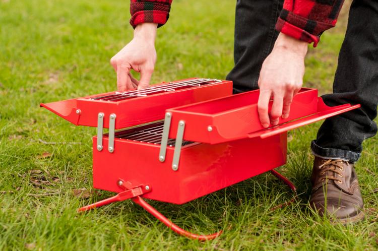 BBQ Toolbox - Mobile Travel Grill Looks Like a Toolbox