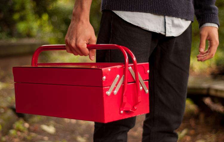 BBQ Toolbox - Mobile Travel Grill Looks Like a Toolbox